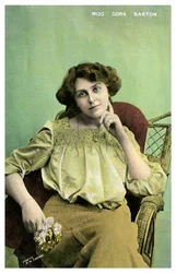 Dora Barton, brytyjska aktorka, ok. 1905-1919.