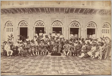Maharadża Scindii, szlachta i wysocy urzędnicy, Gwalior