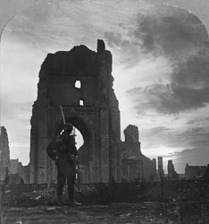 Ruiny Ypres, Flandria, Belgia, I wojna światowa, c1914-c1918