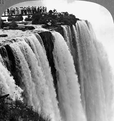 Kruchej Stóp Bridge, Niagara Falls, Kanada.