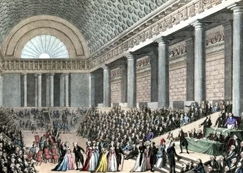 Naisten lahjoituksia National Assemblypolishille