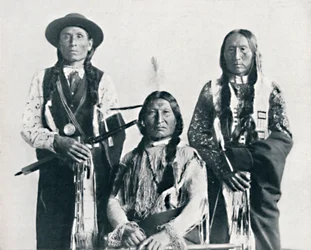 Grupa Algonkinów, 1912