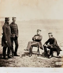 Generał major Henry William Barnard i sztab, z albumu 52 fotografii związanych z wojną krymską, 1855