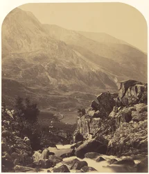 Widok od wodospadów Ogwen ku Nan Francon