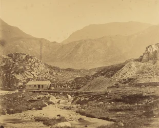 [Widok gór u podnóża jeziora Ogwen]