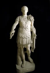 Caius Caesar Germanicus, cesarz rzymski (marmur)
