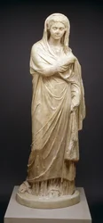 Figura kobiety, II w. n.e. (marmur)
