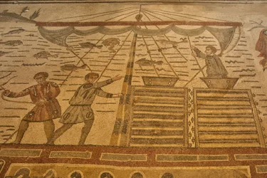 Sala Wielkiego Polowania, scena polowania z mozaiki podłogowej, Villa Romana del Casale, Piazza Armerina, Sycylia, Włochy (zdjęcie)
