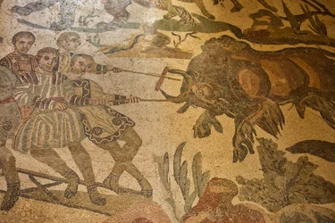 Sala Wielkiego Polowania, scena polowania w mozaice podłogowej, Villa Romana del Casale, Piazza Armerina, Sycylia, Włochy