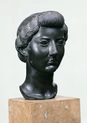 Głowa Liwii (ok.55 BC-AD 29) (bazalt)