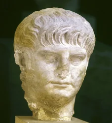 Przedstawienie młodego cesarza Nerona (37-68). Rzym, Museo Nazionale Romano.