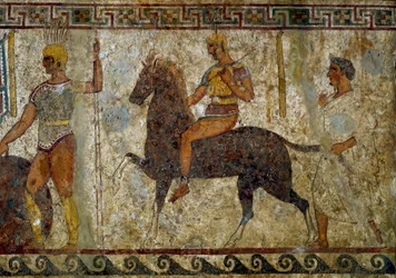 Wojownicy samniccy i jeździec. Malowidło grobowe z IV wieku p.n.e., ze stanowiska w Paestum we Włoszech. Fresk. Wymiary: 112 x 199 cm. Nr inw. 9363. Museo nazionale archeologico, Neapol (Narodowe Muzeum Archeologiczne w Neapolu).