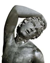 Satyr, posąg z brązu