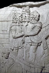 Sztuka rzymska: „”Wojownicy niosący rzymskiego orła (Aquiliferes)”” Forma z 1862 roku odtwarzająca płaskorzeźby kolumny Trajana (kolumna Trajane) (Colonna Traiana) w Rzymie zbudowanej za panowania cesarza Trajana (53-117) . Kolumna Trajane upamiętnia