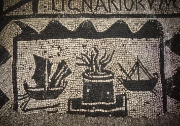 Rzymska marynarka i latarnia morska, starożytna Ostia (Ostia), Piazza delle Corporazioni.