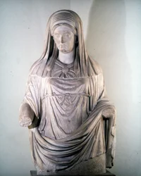 Rzeźba westalki „Massimy”. Museo Nazionale Romano, Rzym
