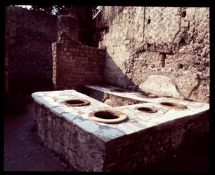 Licznik z marmuru Thermopolium, V wiek pne - I wiek ne