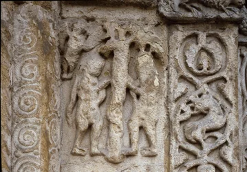 Adam i Ewa. Fragment fasady Bazyliki, początek XII w. (relief)