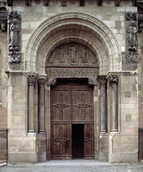 Portal południowy Bazyliki