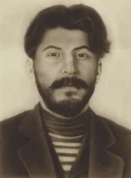 Józef Stalin, sowiecki przywódca, jako młody człowiek