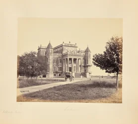 Lucknow; Pałac Dilkusha