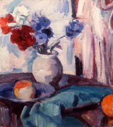 Mieszane goździki i chabry w ceramicznym wazonie, ok. 1931