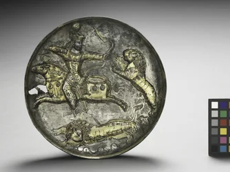 Danie: King Hormizd II lub Hormizd III Hunting Lions, 400-600 (pozłacane srebrem)