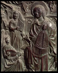 Matka Boża z Guadalupe z Aniołami (brąz)