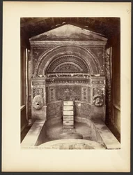 Dom wielkiej fontanny. Pompeje.