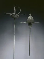 Rapiery z rękojeścią miseczkową, ok. 1650 (stal)
