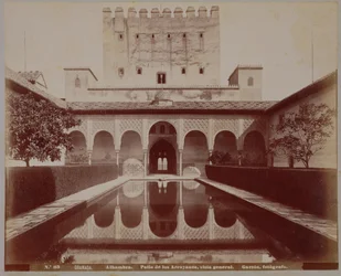 Dziedziniec Myrtles, Alhambra, ok. 1875-80 (zdjęcie w sepii)