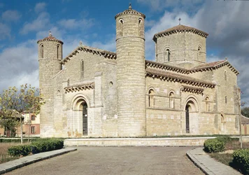 Widok kościoła San Martin, wybudowany 1035-66