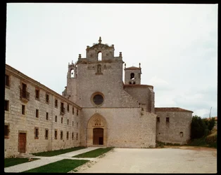 Widok na klasztor San Pedro de Cardena, gdzie leżały szczątki El Cid i Dona Jimena