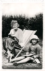 Gladys Cooper 1888-1971, angielska aktorka z córką Joan, początek XX wieku.