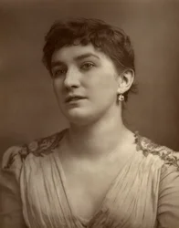 Nelly Bromley, brytyjska aktorka i piosenkarka, 1882