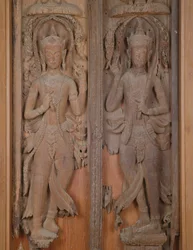 Panel bramy z dwoma Devami (drewno)