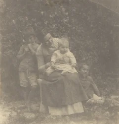 [Frances Crowell i jej dzieci].
