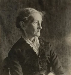 Pani William H. Macdowell, ok. 1930 r. 1880-1882.