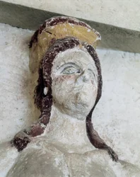 Tracki grobowiec Sveshtari, fragment posągu kobiety w Atlasie, III w. p.n.e. (rzeźba kamienna)