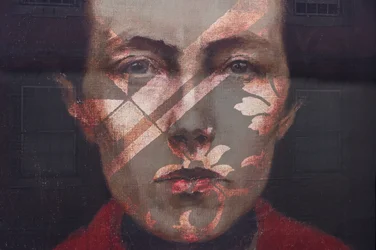 Enigmatyczny portret miejski