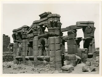 Rzymski kiosk, Naqa, Sudan, zdjęcie Ugo Monneret de Villard