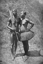 Wojownik Mulolo Kongo i jego żona ze środkowych regionów Konga, 1902