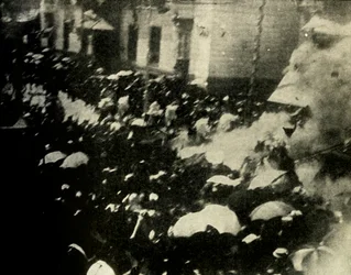Bomba wybucha w dniu ślubu króla i królowej Hiszpanii, Madryt, 1906, 1910.