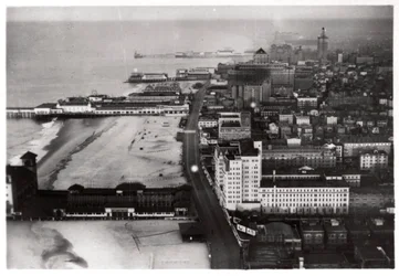Widok z lotu ptaka na Atlantic City, New Jersey, USA, z Zeppelina, 1930 1933