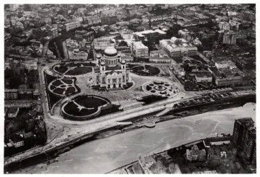Widok z lotu ptaka na katedrę Chrystusa Zbawiciela, Moskwa, ZSRR, z Zeppelina, 1930 1933