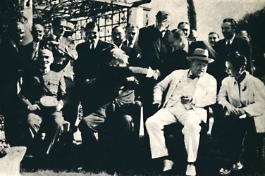 Przywódcy aliantów obradują w Kairze, listopad 1943, 1945.