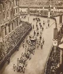 I tak do Whitehall, maj 121937