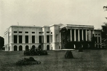 Barrackpore House, front północny, 1903, 1925.