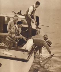Big Game Fishing, Bay of Islands, Nowa Zelandia, c1927, 1937