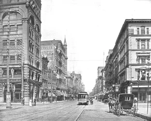 Broadway, na północ od Chestnut Street, St. Louis, Missouri, USA, ok. 1900.